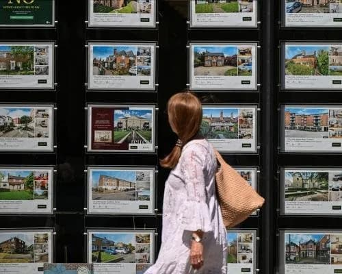 How will bond market turmoil affect your mortgage, pension and savings in UK? cover image