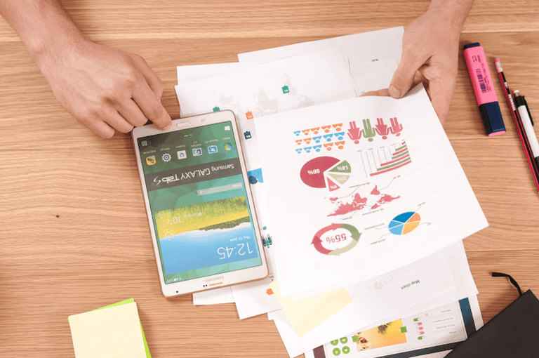 Annuity vs Drawdown: Which is Right for You? cover image